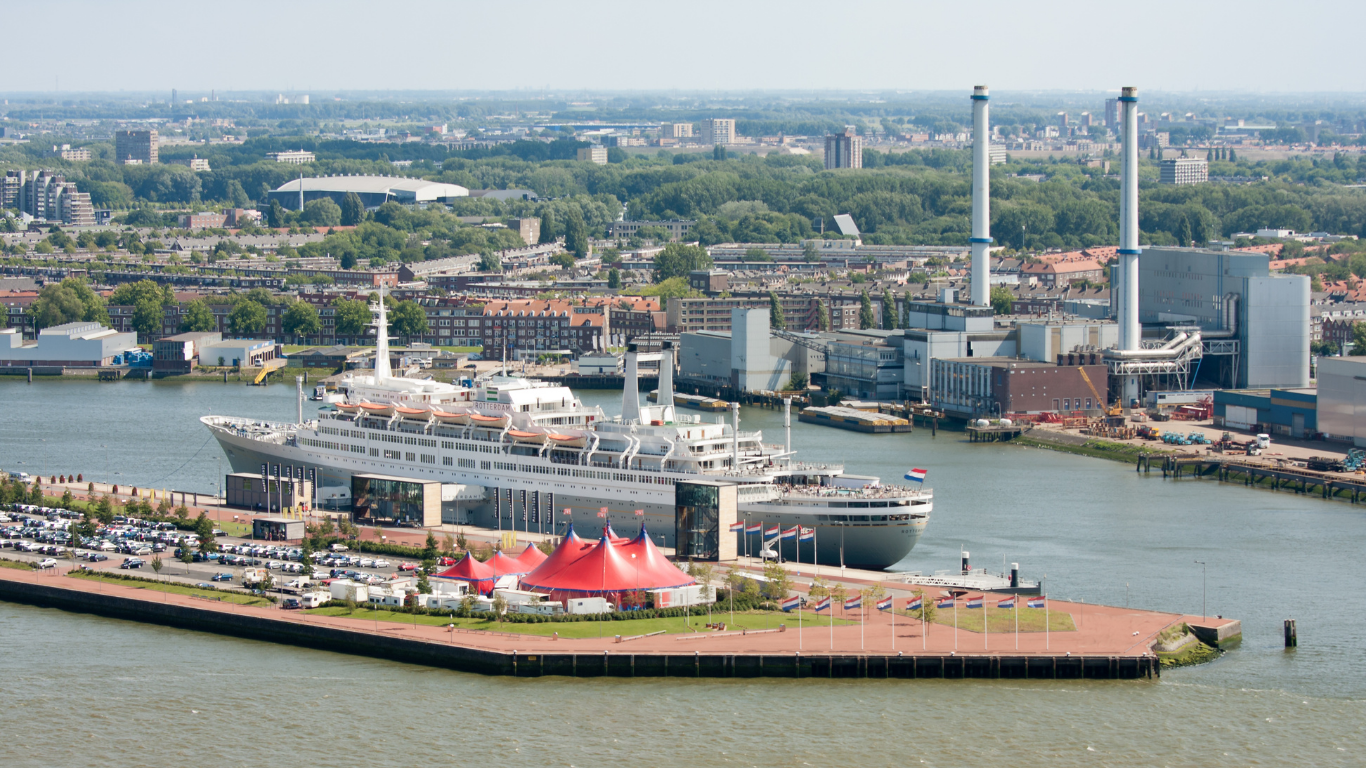 uitvaart katendrecht - ss rotterdam
